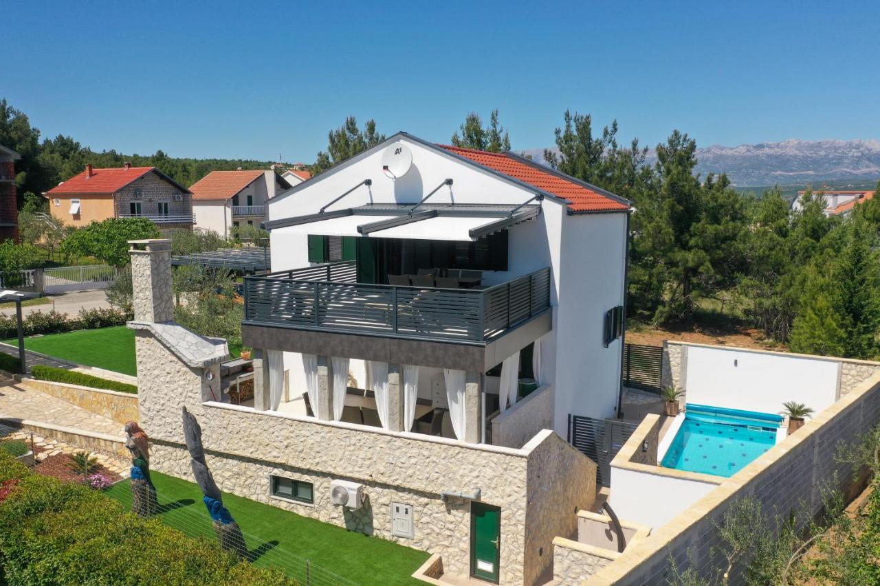 Apartment Vala, 4*, Sea View & Private Heated Pool Pridraga Luaran gambar
