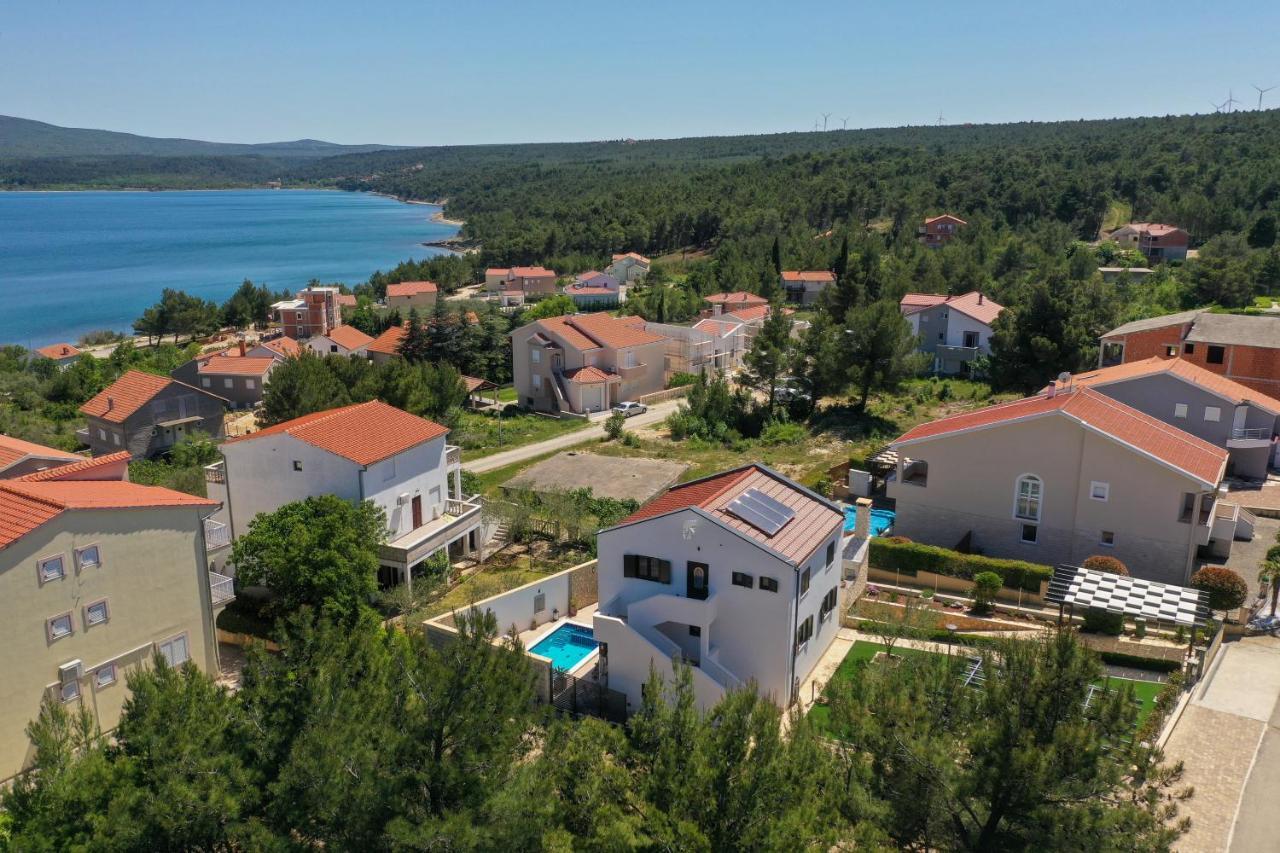 Apartment Vala, 4*, Sea View & Private Heated Pool Pridraga Luaran gambar